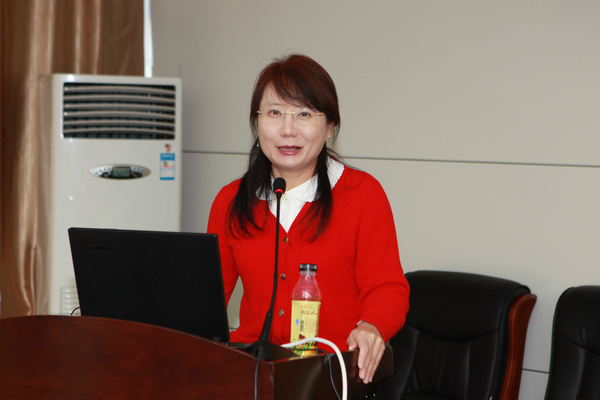 台湾阳明大学范佩贞博士来院讲学