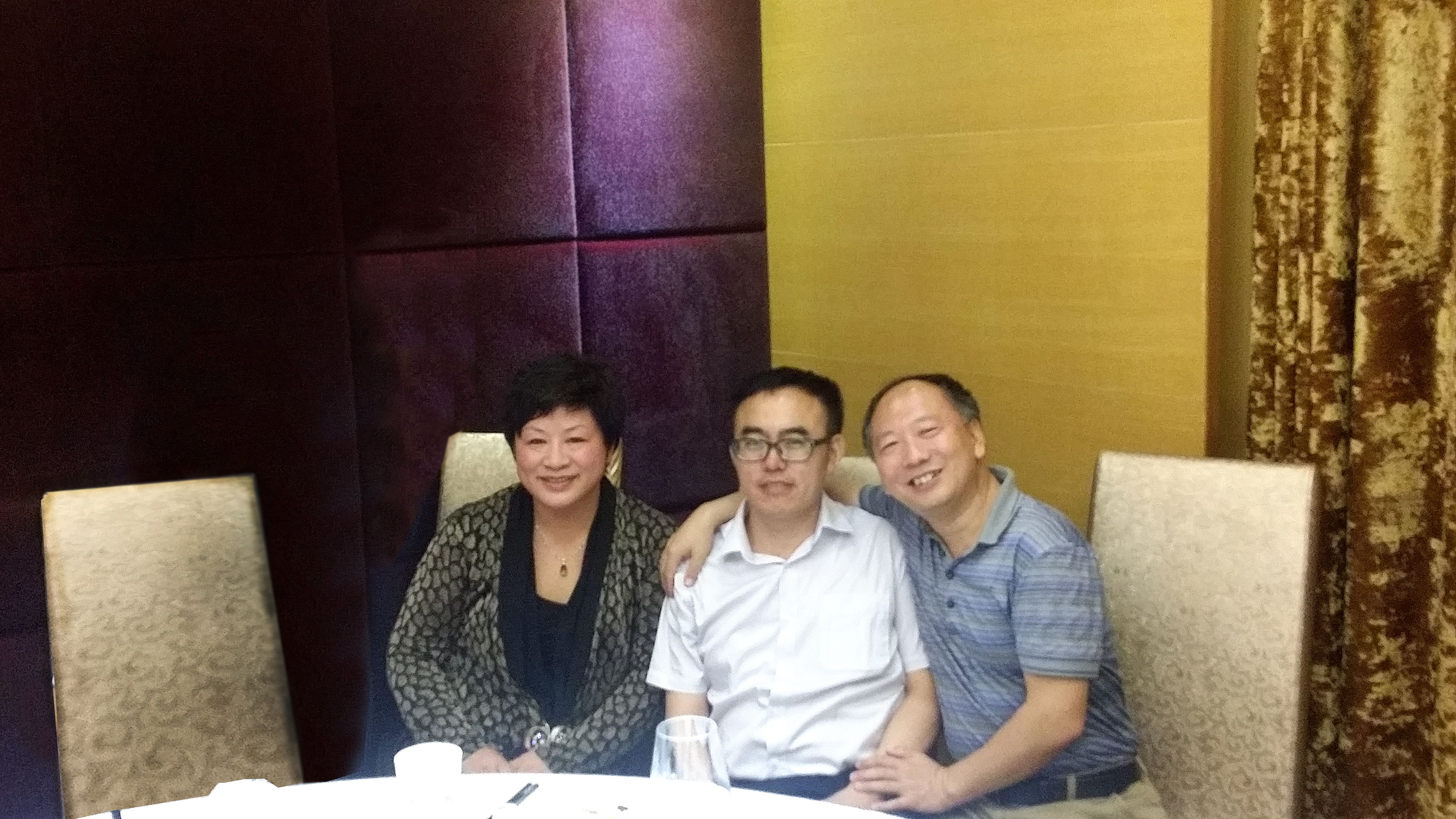 王玉花院长一行参加全国精神医学学术会议